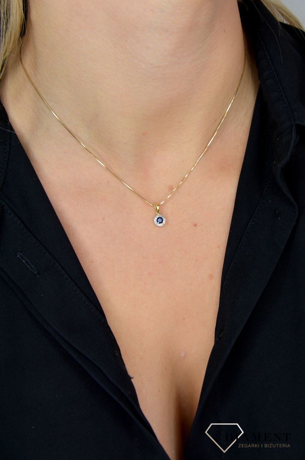 Złota zawieszka DIAMENT 585 okrągła szafir, diamenty P 330SAP Y.jpg